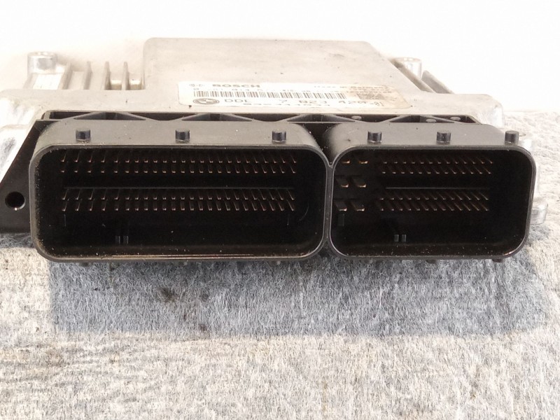 Recambio de centralita motor para bmw 320d referencia OEM IAM 0281014572  