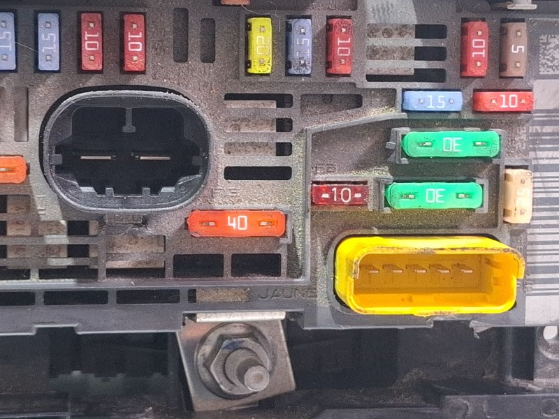 Recambio de centralita bsm para peugeot part tep act bhdi100 referencia OEM IAM 9807028780 / R04-01  