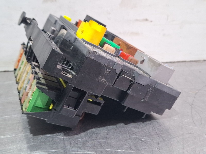 Recambio de centralita bsm para peugeot part tep act bhdi100 referencia OEM IAM 9807028780 / R04-01  