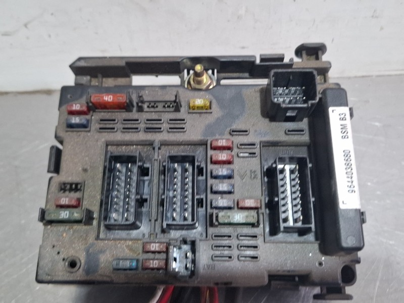 Recambio de centralita bsm para citroën xsara referencia OEM IAM 9644038680  