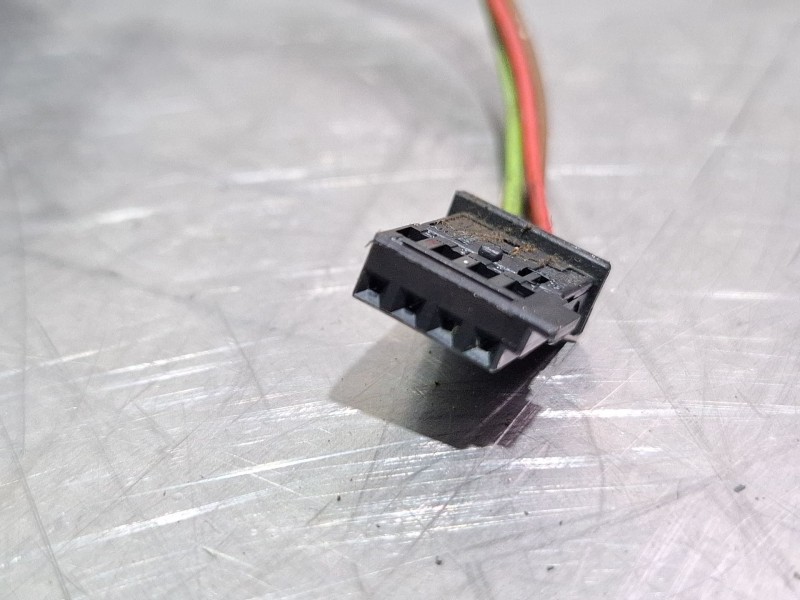 Recambio de espejo retrovisor izquierdo electrico para bmw 525 td referencia OEM IAM E1010748  