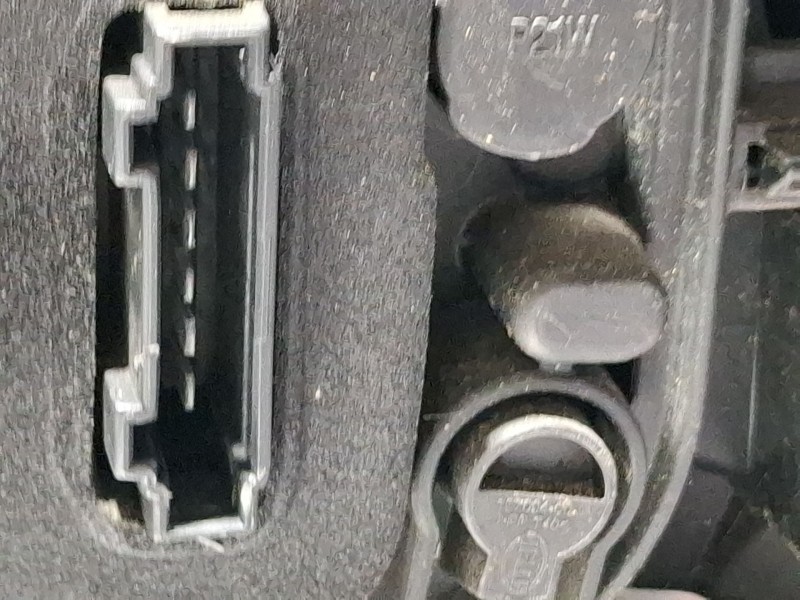 Recambio de piloto trasero izquierdo para seat ibiza referencia OEM IAM 6F0945207H  