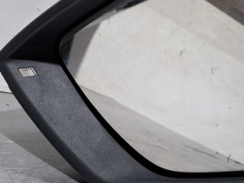 Recambio de espejo retrovisor izquierdo electrico para seat ibiza referencia OEM IAM E9026684  