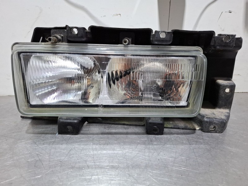 Recambio de faro delantero izquierdo para nissan atleon 120 referencia OEM IAM   