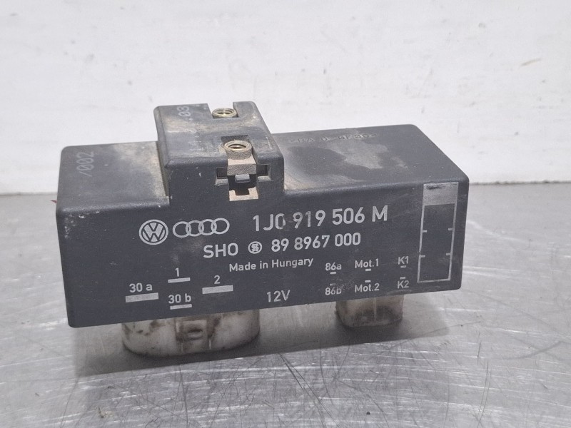 Recambio de rele precalentamiento para seat ibiza 6j referencia OEM IAM 1J0919506M  