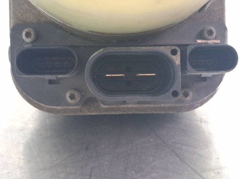Recambio de bomba direccion asistida para seat ibiza 6j referencia OEM IAM 6R0423156B / M08711903MI  