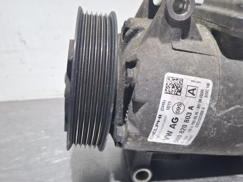 Recambio de compresor aire acondicionado para seat ibiza 6j referencia OEM IAM 5N0820803A  