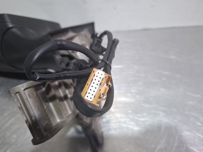 Recambio de espejo retrovisor izquierdo electrico para audi a4 referencia OEM IAM E1010681  
