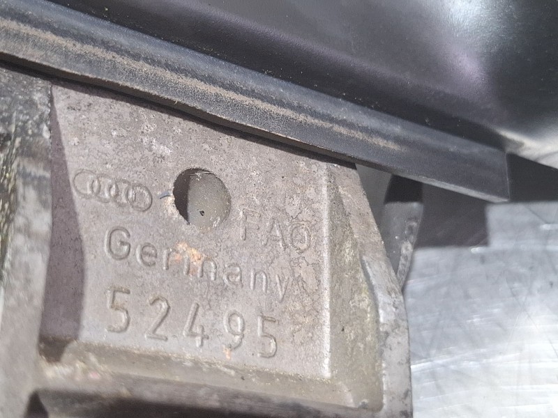Recambio de espejo retrovisor izquierdo electrico para audi a4 referencia OEM IAM E1010681  