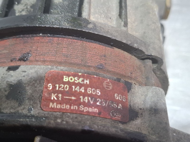 Recambio de alternador para nissan vanette referencia OEM IAM 9120144605  
