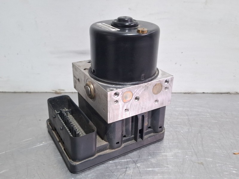 Recambio de modulo abs para bmw 320d referencia OEM IAM 6765452 / 6765454  