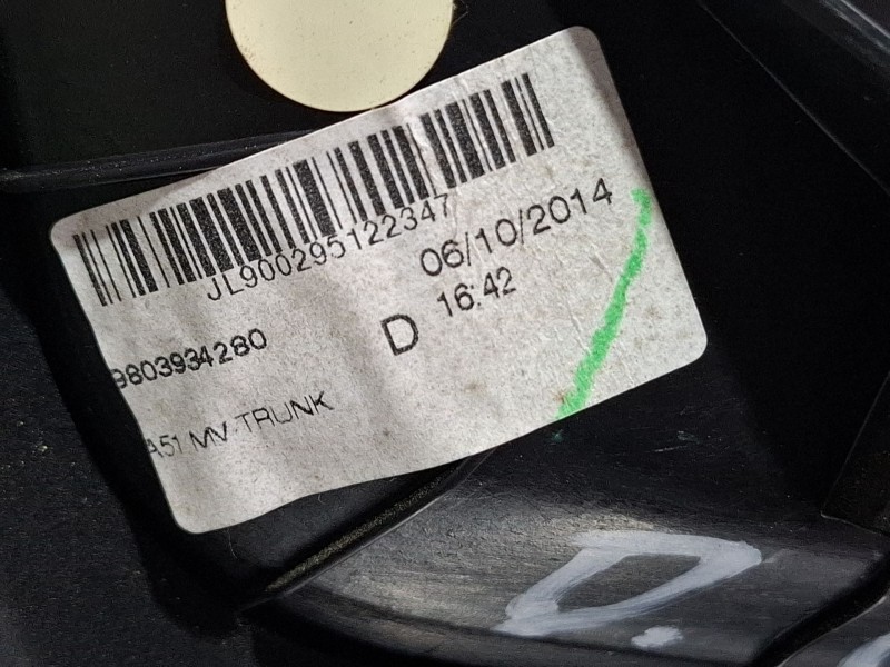 Recambio de piloto porton trasero derecho para citroën c3 referencia OEM IAM 9803934280  