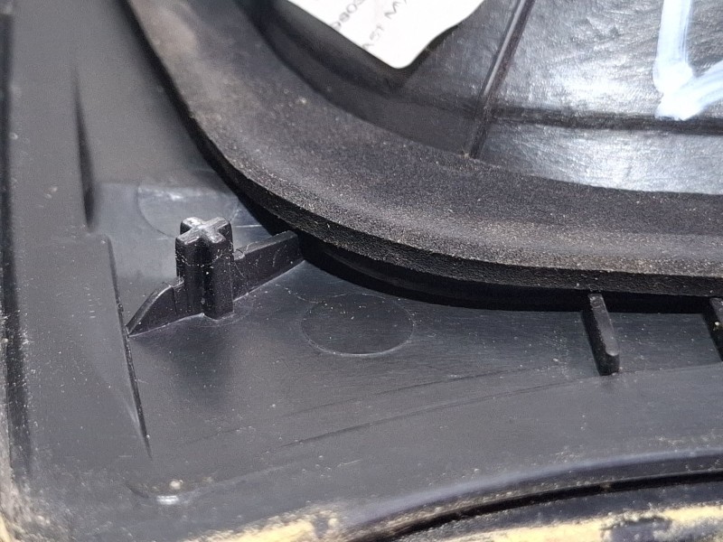 Recambio de piloto porton trasero derecho para citroën c3 referencia OEM IAM 9803934280  