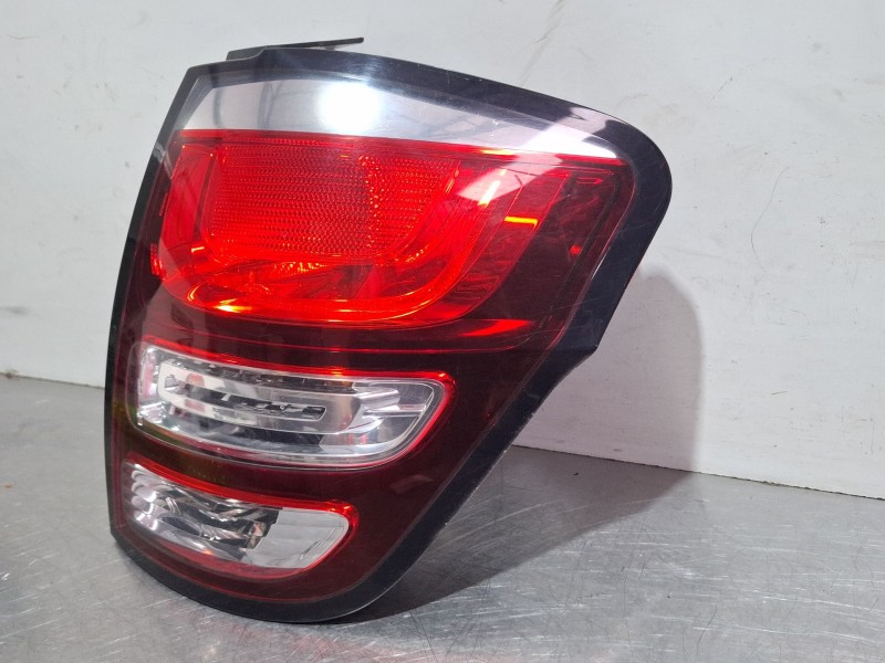 Recambio de piloto carrocería trasero izquierdo para citroën c3 referencia OEM IAM   