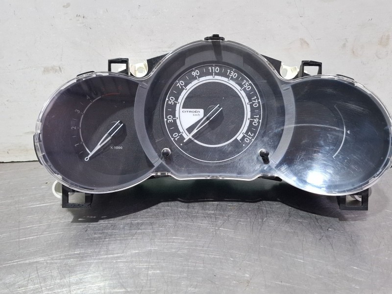 Recambio de cuenta kilometros para citroën c3 referencia OEM IAM A2C53310299  