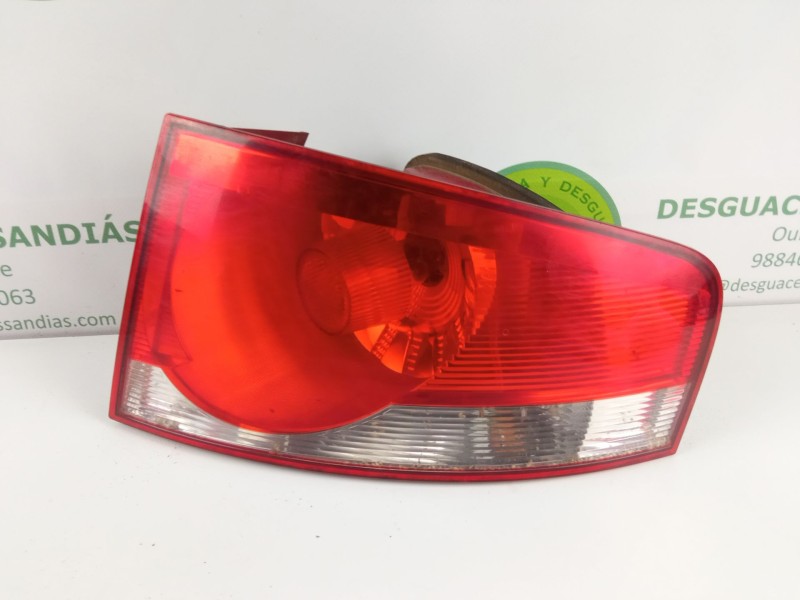 Recambio de piloto trasero derecho carroceria para seat altea referencia OEM IAM   