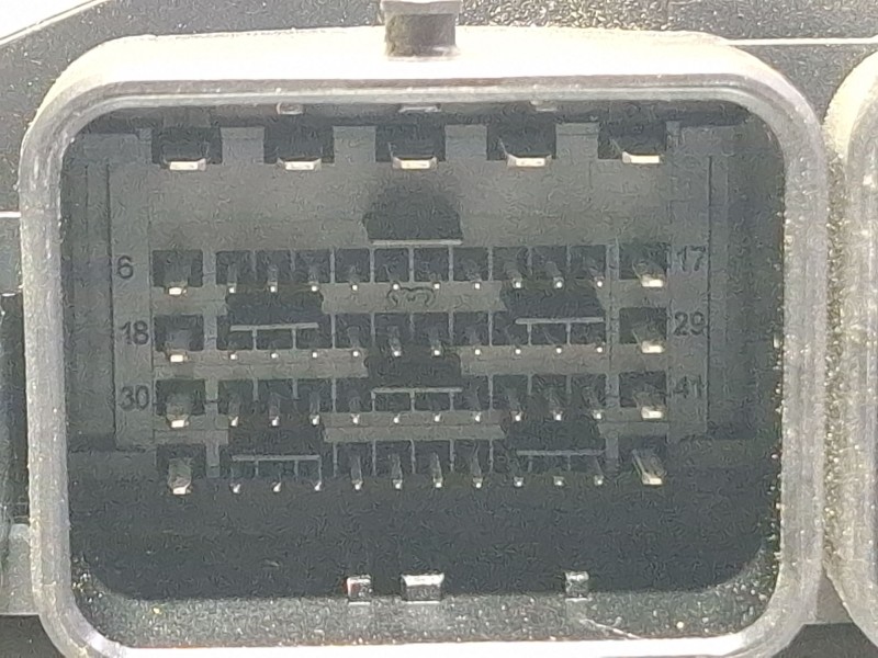 Recambio de centralita motor para citroën c3 referencia OEM IAM 9807886180 / 0281030545  