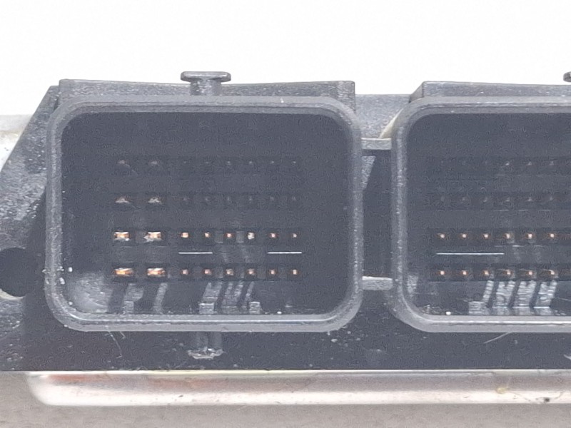 Recambio de centralita motor para renault laguna referencia OEM IAM 0281012770 / 8200527713  