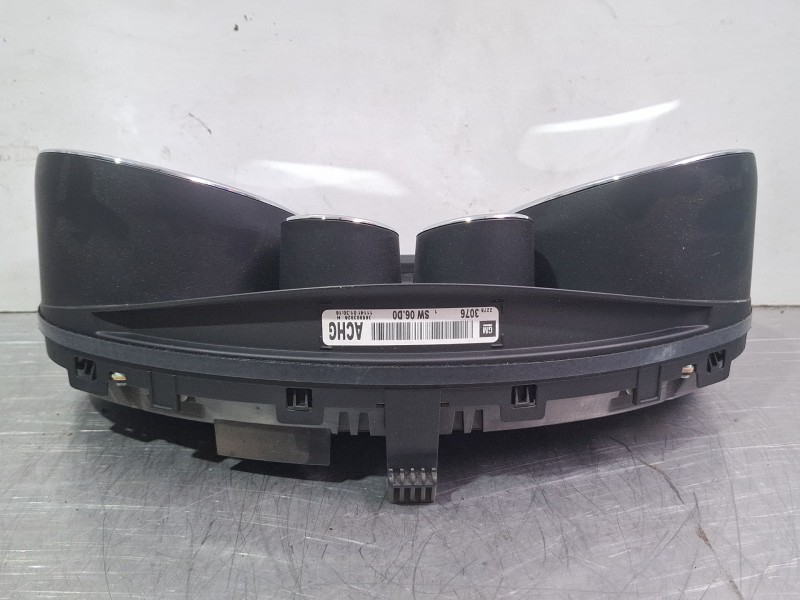 Recambio de cuenta kilometros para opel insignia limousine hb referencia OEM IAM 365903926H / 22783076  