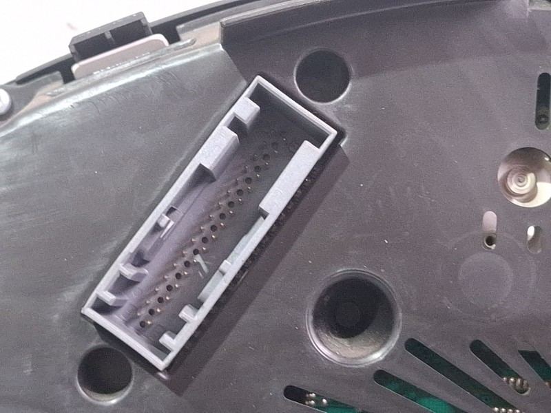 Recambio de cuenta kilometros para opel insignia limousine hb referencia OEM IAM 365903926H / 22783076  