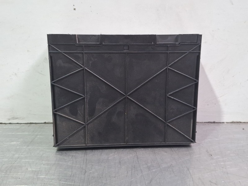 Recambio de modulo electronico para opel insignia limousine hb referencia OEM IAM 13578704  
