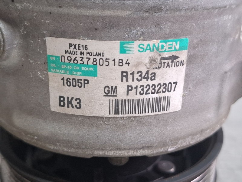 Recambio de compresor aire acondicionado para opel insignia limousine hb referencia OEM IAM P13232307  