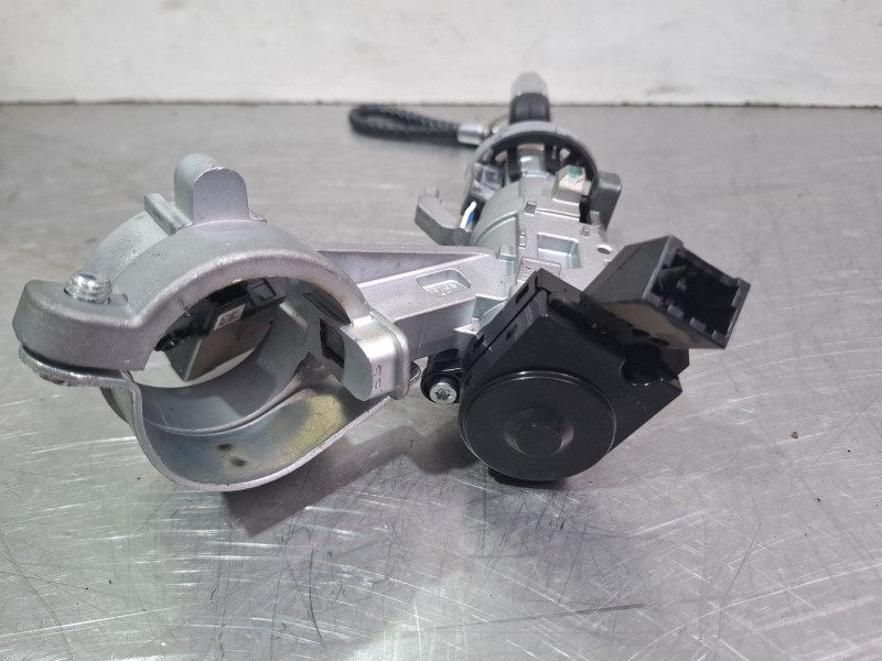Recambio de antirrobo para opel insignia limousine hb referencia OEM IAM 20964876  