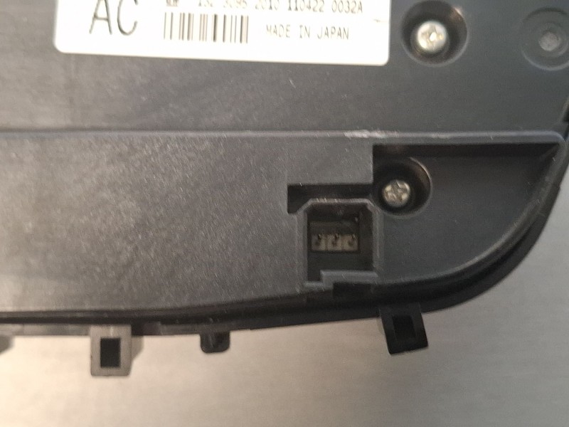 Recambio de mando climatizador para opel insignia limousine hb referencia OEM IAM 13273095  