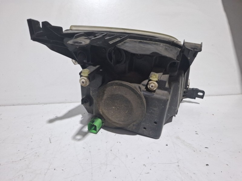 Recambio de faro delantero izquierdo para ford fusion referencia OEM IAM   