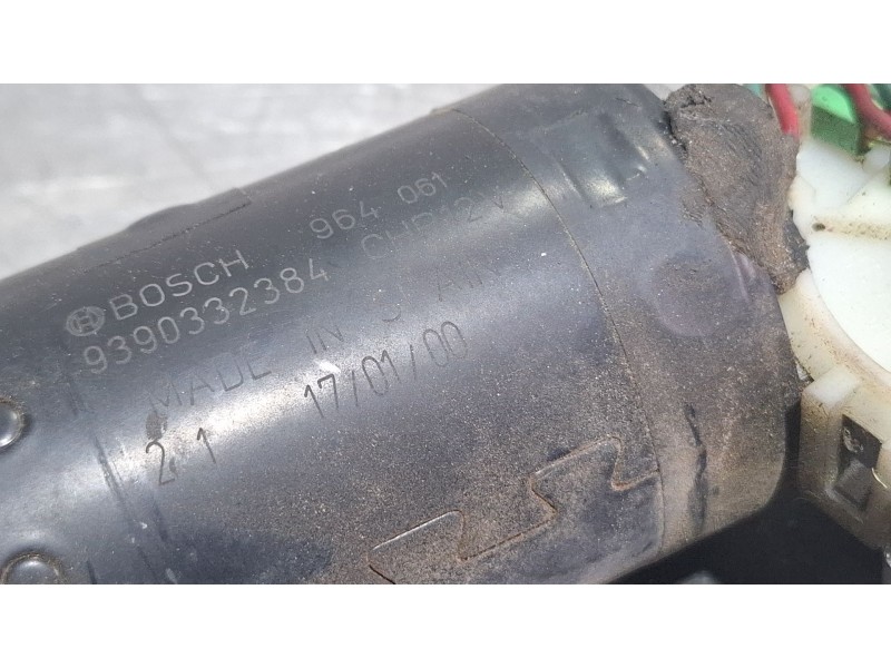 Recambio de motor limpiaparabrisas delantero para nissan terrano ii referencia OEM IAM 9390332384  