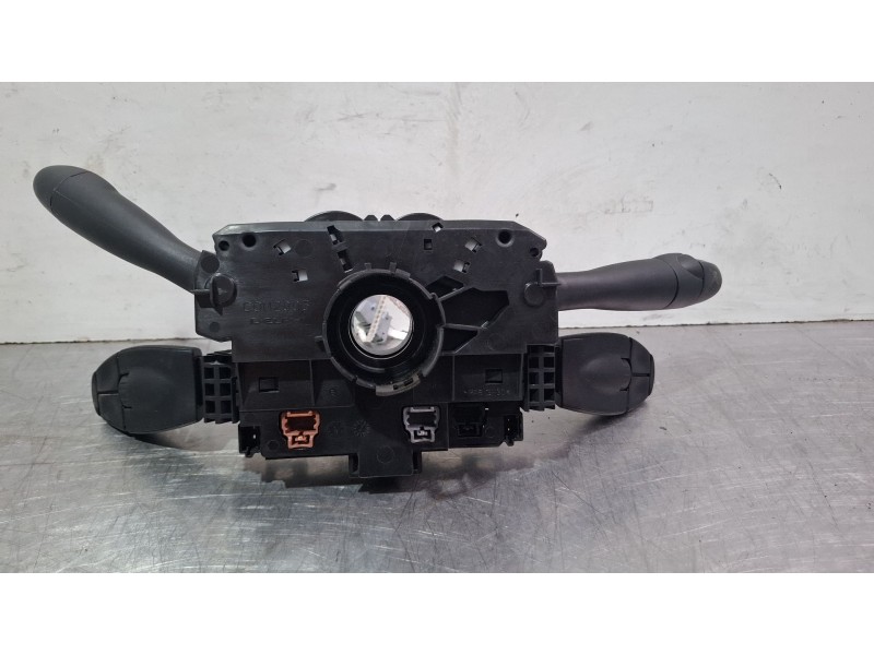 Recambio de com2000 para citroën berlingo referencia OEM IAM 98200124XT  