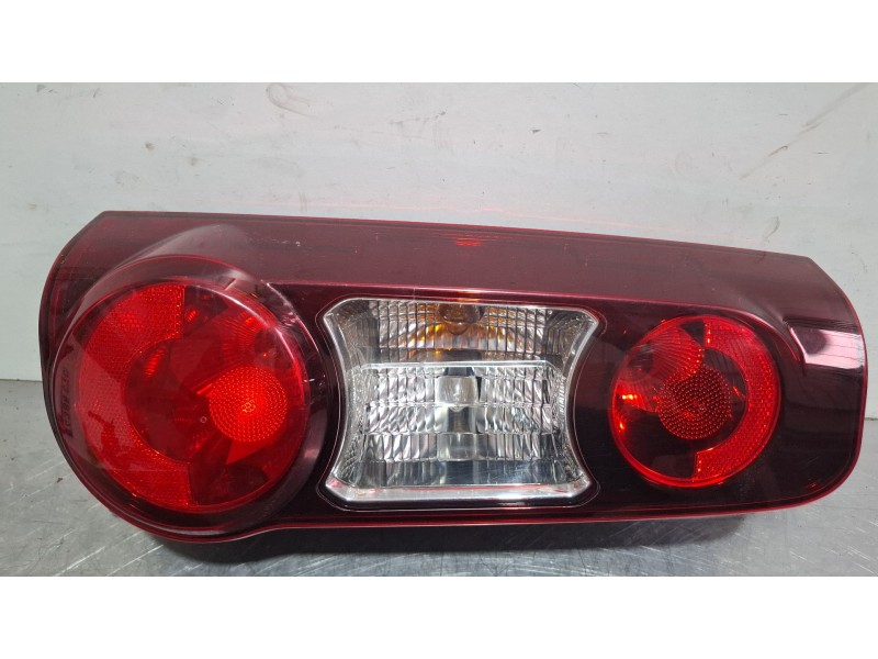 Recambio de piloto trasero izquierdo para citroën berlingo referencia OEM IAM 0283522175  
