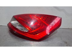 Recambio de piloto trasero derecho para ford fiesta referencia OEM IAM 8A6113404-AC  