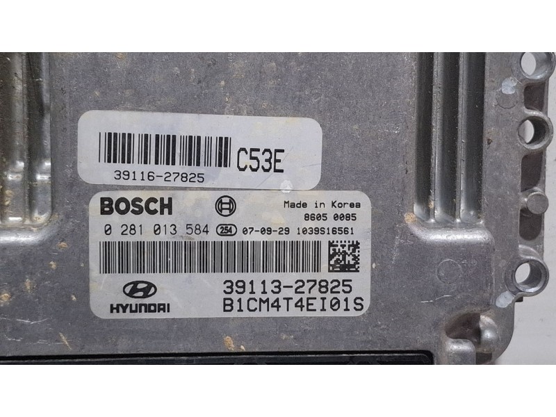 Recambio de centralita motor para hyundai santa fe referencia OEM IAM 0281013584 / 39113-27825  