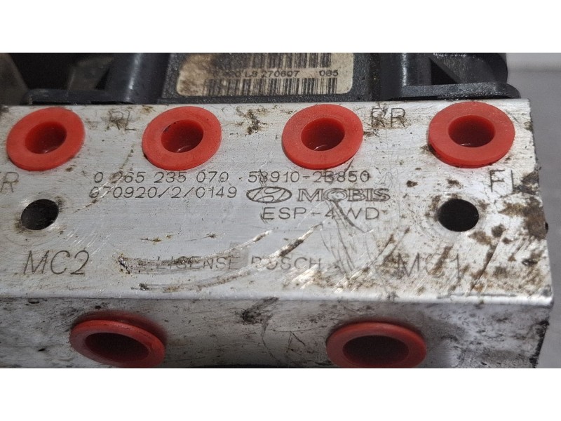 Recambio de modulo abs para hyundai santa fe referencia OEM IAM 0265235070 / 589102b850  