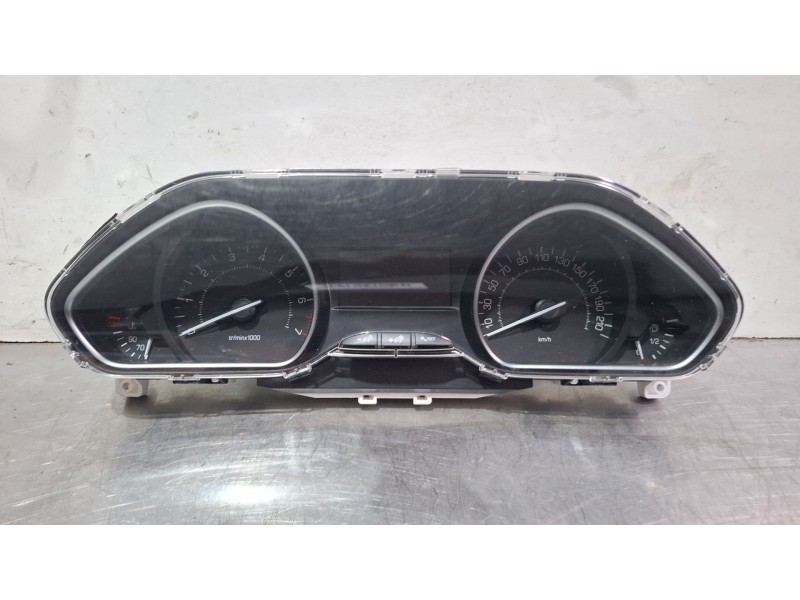 Recambio de cuenta kilometros para peugeot 208 referencia OEM IAM 9825986180  
