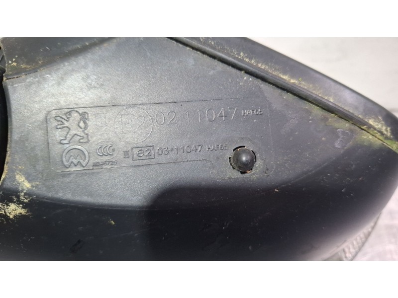 Recambio de espejo retrovisor derecho electrico para peugeot 208 referencia OEM IAM E20211047  