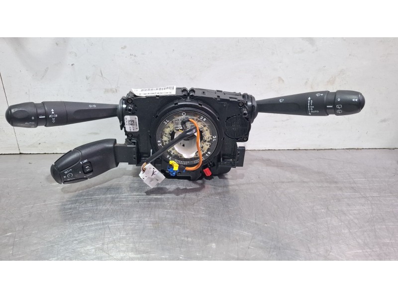 Recambio de mando multifuncion para peugeot 208 referencia OEM IAM 98237120ZD00  