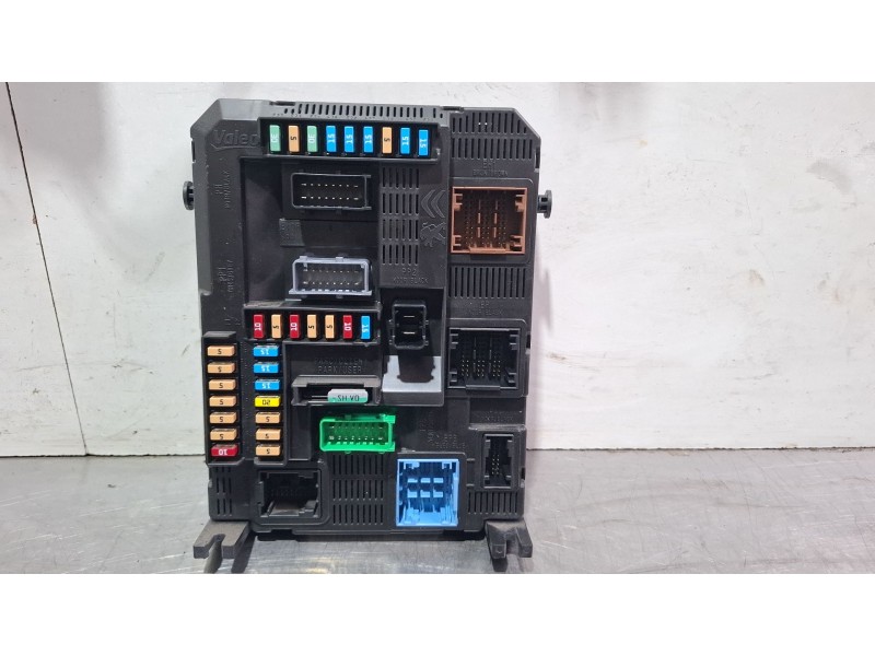 Recambio de centralita bsi para peugeot 208 referencia OEM IAM 9819850080 / BSI N03  