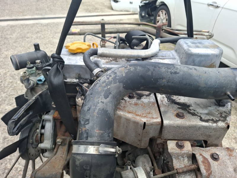 Recambio de motor completo para nissan atleon 120 referencia OEM IAM DB30  
