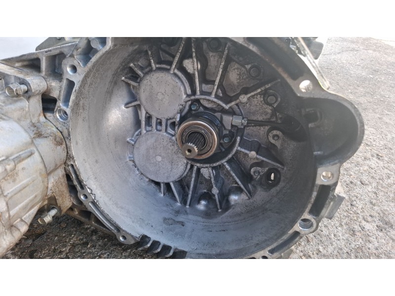 Recambio de caja cambios completa para hyundai santa fe referencia OEM IAM 4300038070  