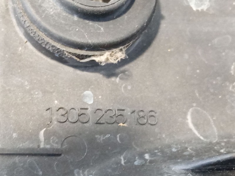 Recambio de faro delantero izquierdo para audi 80 referencia OEM IAM 1305235186  