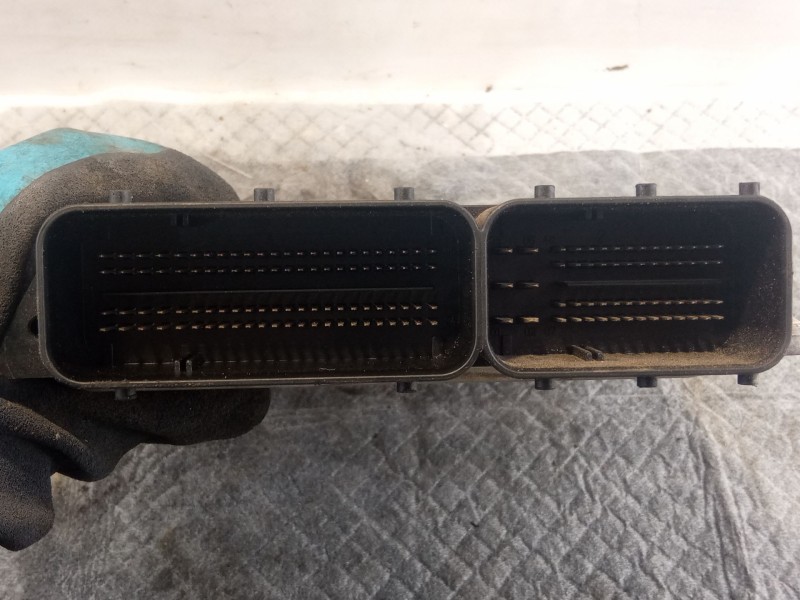 Recambio de centralita motor para bmw 320d referencia OEM IAM 0281010565-DDE7791190  