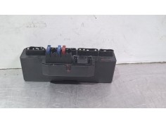 Recambio de caja reles / fusibles para mercedes-benz e290 referencia OEM IAM A2105400372  