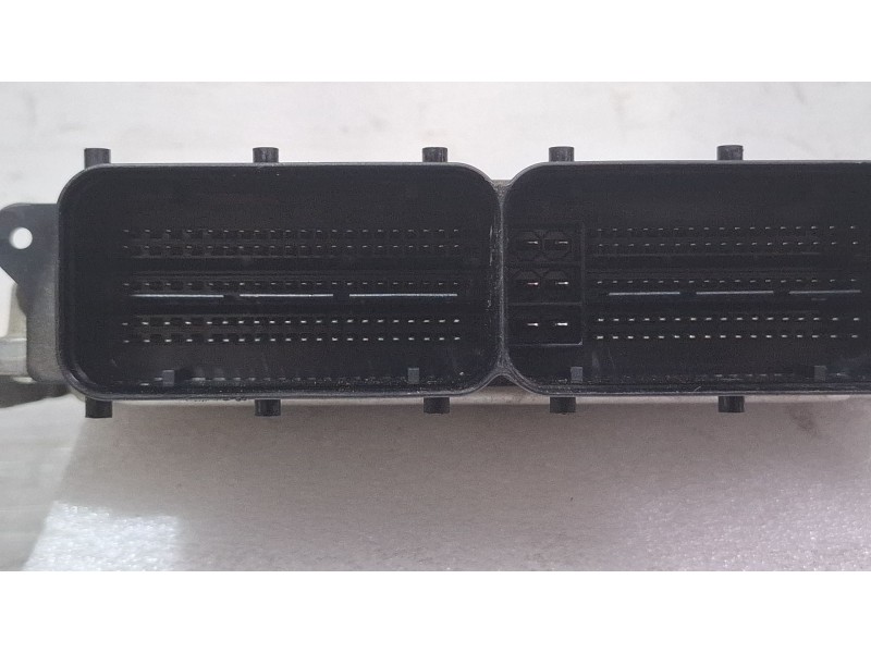 Recambio de centralita motor para kia ceed referencia OEM IAM 0281032115 / 39140-2A860  