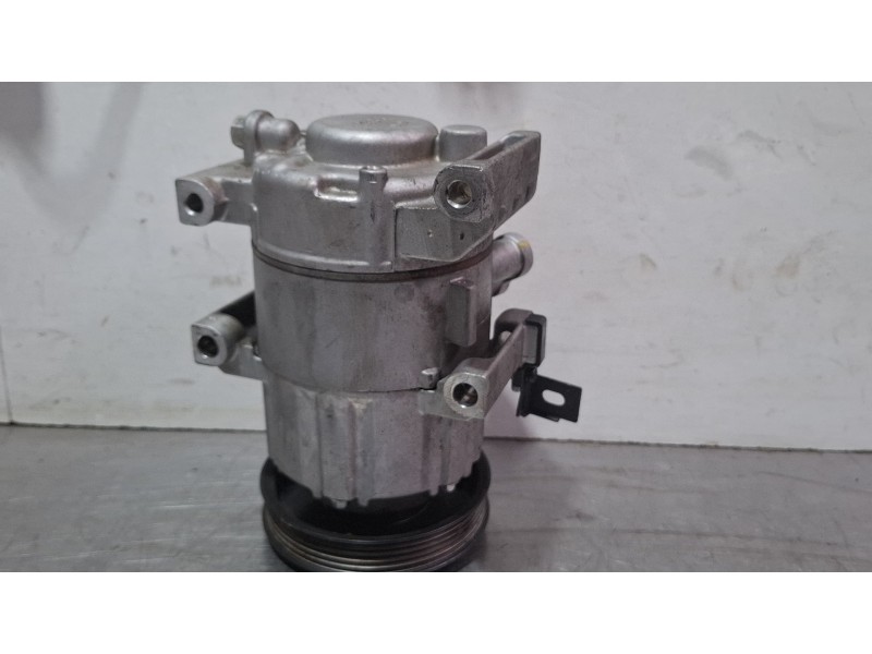 Recambio de compresor aire acondicionado para kia ceed referencia OEM IAM F500-JDCCF03  