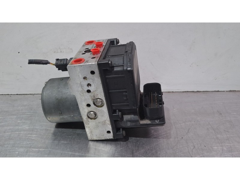 Recambio de modulo abs para toyota avensis referencia OEM IAM 0265225387 / 44540-05050  