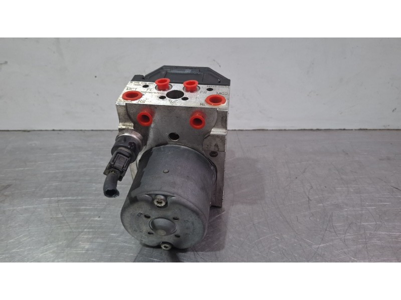 Recambio de modulo abs para toyota avensis referencia OEM IAM 0265225387 / 44540-05050  