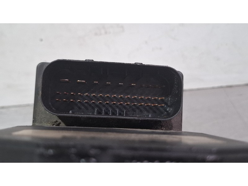 Recambio de modulo abs para toyota avensis referencia OEM IAM 0265225387 / 44540-05050  