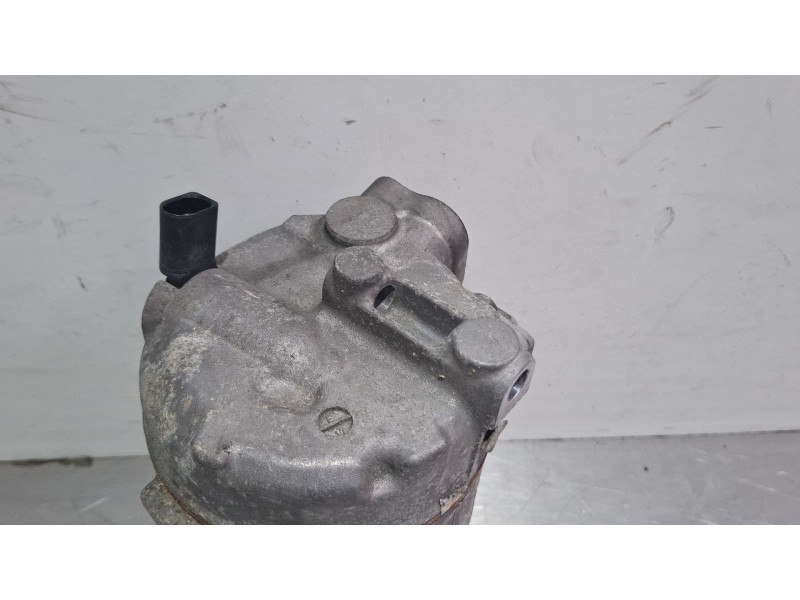 Recambio de compresor aire acondicionado para seat leon 1.6 referencia OEM IAM 1K0820859S  